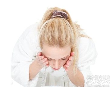 ��ô�������Ӄɂȵ�֬���� 