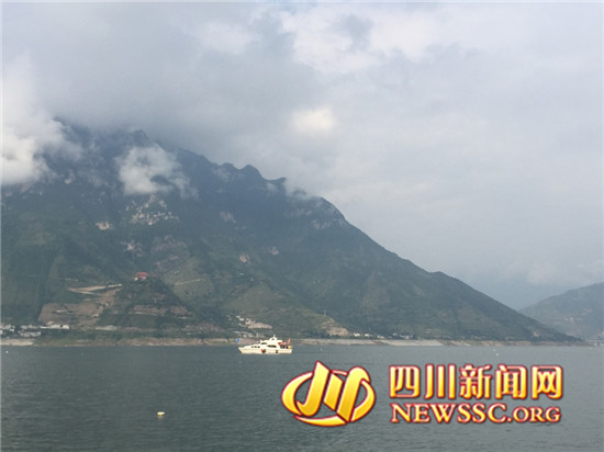 �������κ�Ʒ�������ҰѝhԴ���ؼҡ� �hԴ�h�ڶ������Ѳ�ժ���_����